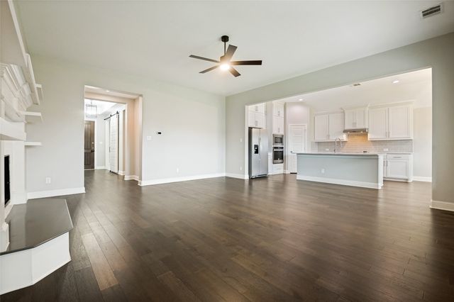 541 Windrow Lane, Waxahachie, TX 75165