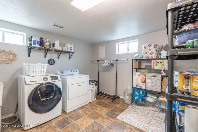 701 E Bismark Ave, Spokane, WA 99208
