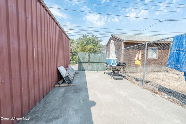 701 E Bismark Ave, Spokane, WA 99208