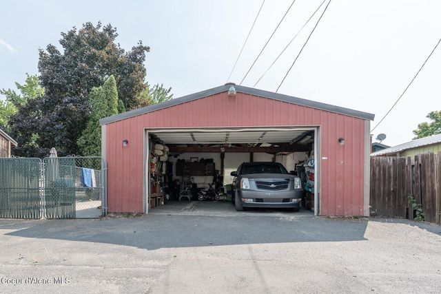 701 E Bismark Ave, Spokane, WA 99208