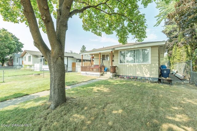 701 E Bismark Ave, Spokane, WA 99208
