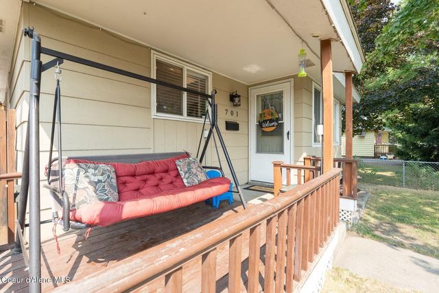 701 E Bismark Ave, Spokane, WA 99208