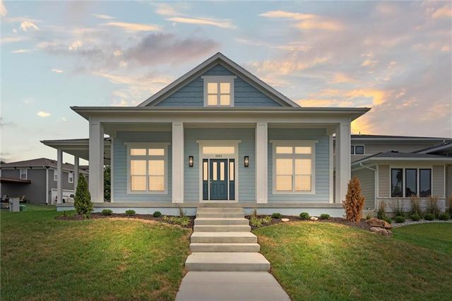 1021 SW Redbuck Circle, Lee's Summit, MO 64081