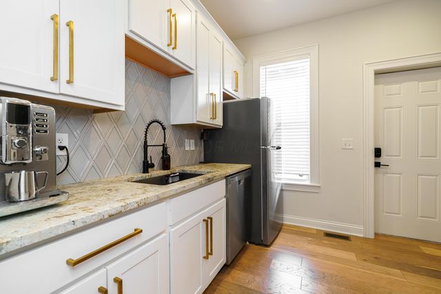 33 W Starr Avenue, Columbus, OH 43201
