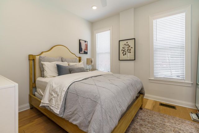33 W Starr Avenue, Columbus, OH 43201