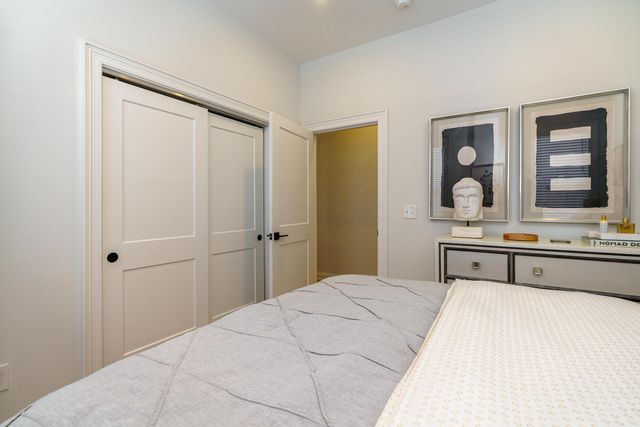 33 W Starr Avenue, Columbus, OH 43201