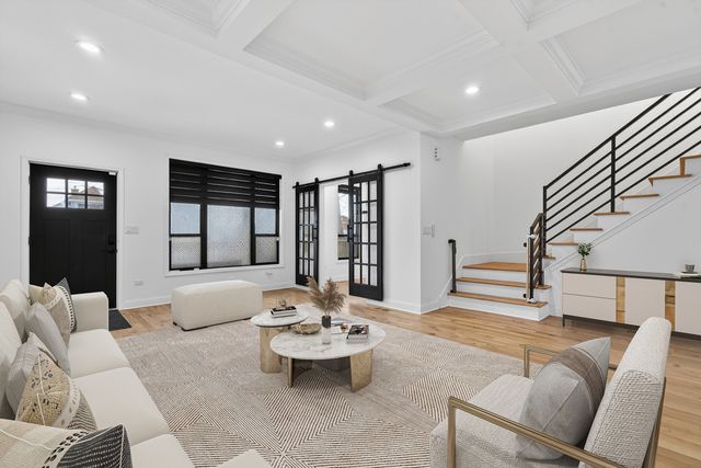 2514 Harvey Avenue, Berwyn, IL 60402