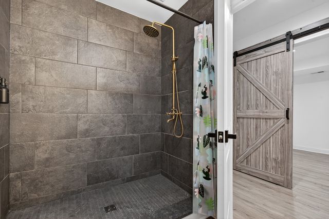 2514 Harvey Avenue, Berwyn, IL 60402