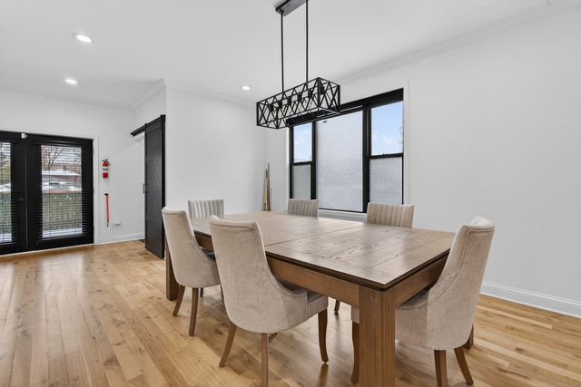 2514 Harvey Avenue, Berwyn, IL 60402