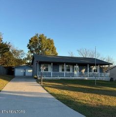 1408 Blue Forest Lane, Maryville, TN 37803