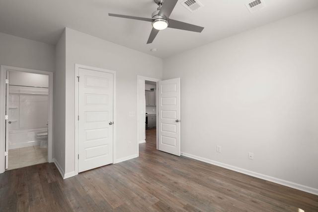 304 Firewheel Court, Summerville, SC 29486