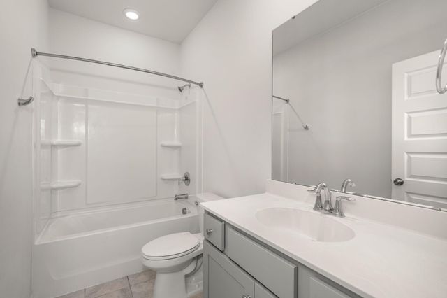 304 Firewheel Court, Summerville, SC 29486