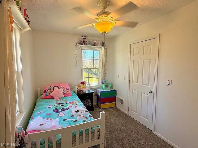 6134 Mahoning Avenue NW, Warren, OH 44481