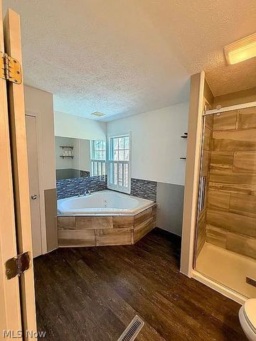 6134 Mahoning Avenue NW, Warren, OH 44481