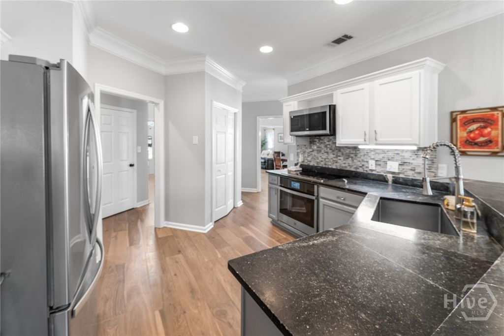 Image 21 of property listing at 307 Wedgefield Crossing, Savannah, GA 31405