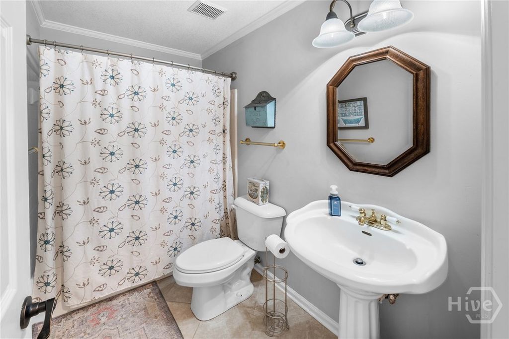 Image 32 of property listing at 307 Wedgefield Crossing, Savannah, GA 31405