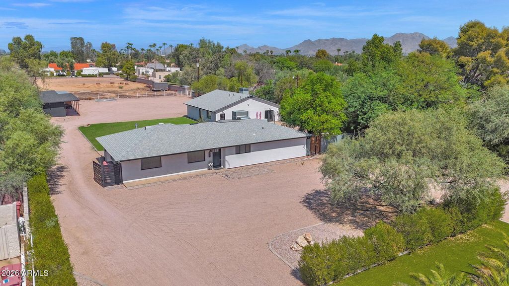7224 E JENAN Drive, Scottsdale, AZ 85260 — exterior