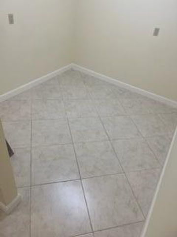 3640 WHITEHALL Drive 206, West Palm Beach, FL 33401