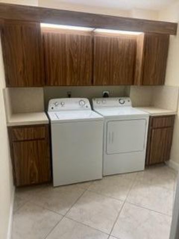 3640 WHITEHALL Drive 206, West Palm Beach, FL 33401
