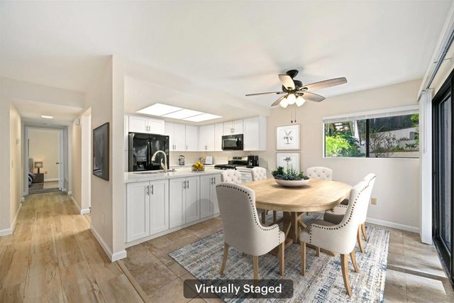 317 N Melrose Dr G, Vista, CA 92083