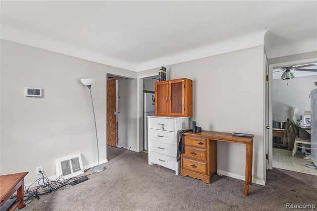 20588 Norborne, Redford, MI 48240