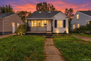 20588 Norborne, Redford, MI 48240