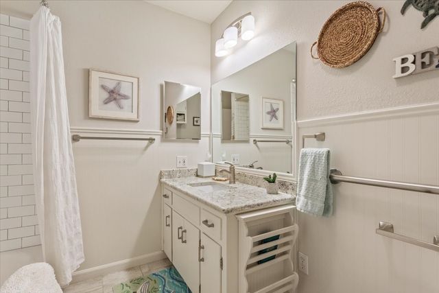 416 White Hall Drive, Woodway, TX 76712