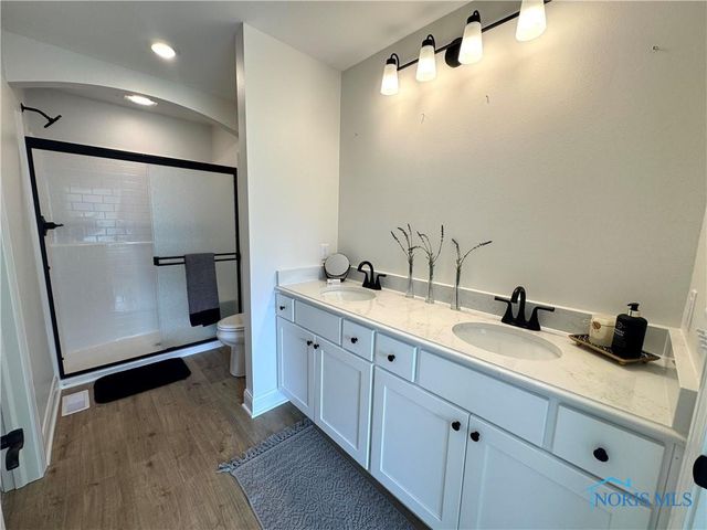 1159 Riley Lane, Waterville, OH 43566