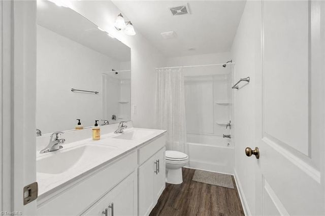 828 Sagemount Street, Jamestown, NC 27282