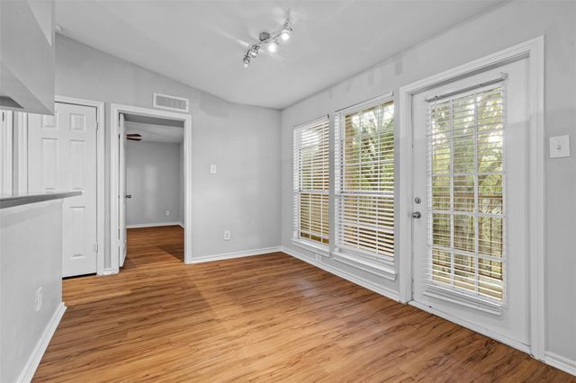 6804 N Capital Of Texas Highway 522, Austin, TX 78750