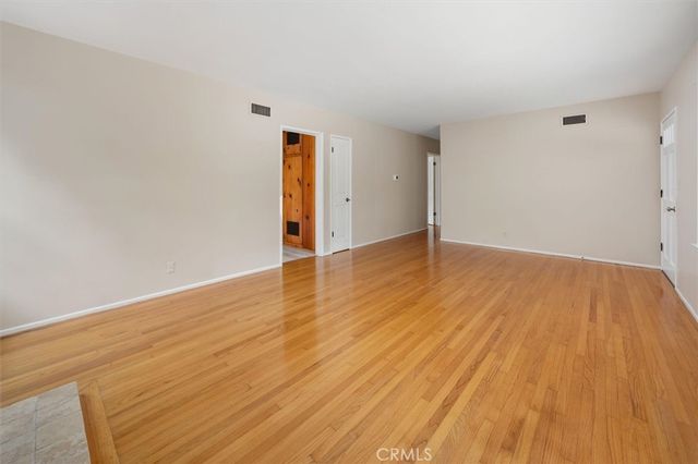 955 Eilinita, Glendale, CA 91208