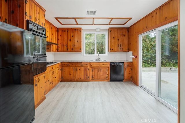 955 Eilinita, Glendale, CA 91208
