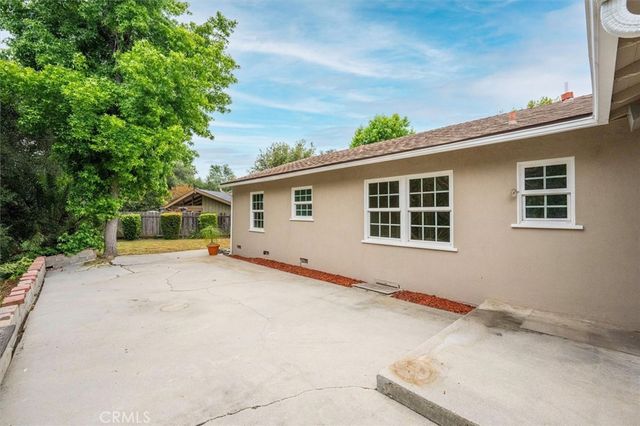955 Eilinita, Glendale, CA 91208