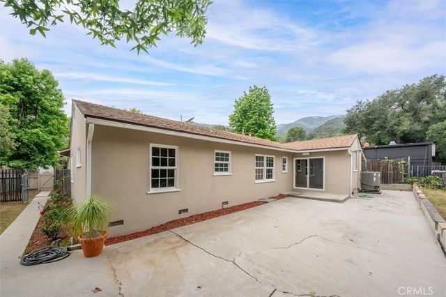 955 Eilinita, Glendale, CA 91208