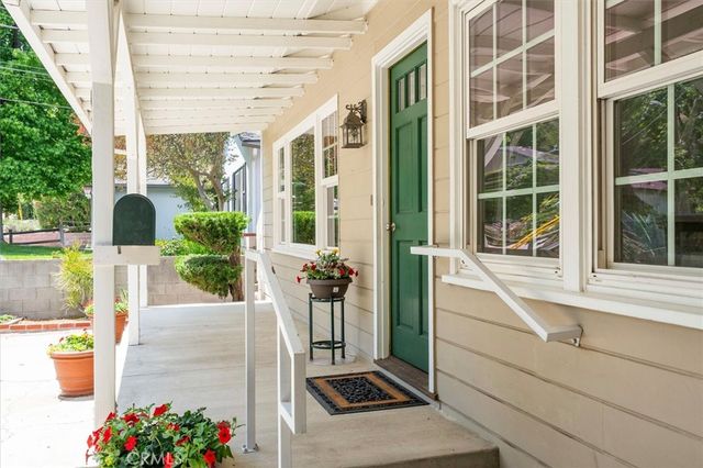 955 Eilinita, Glendale, CA 91208