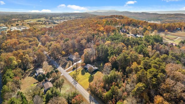 701 Bicentennial Trail, Rock Spring, GA 30739