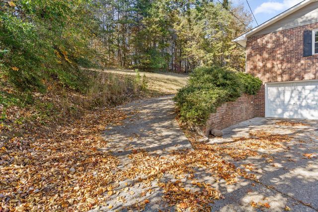 701 Bicentennial Trail, Rock Spring, GA 30739