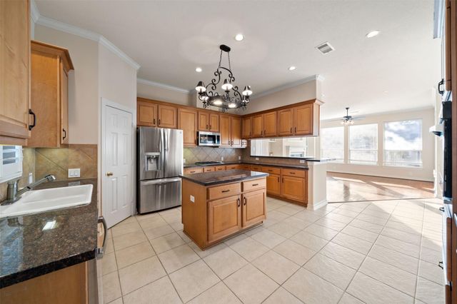 14415 Spring Mountain Drive, Tomball, TX 77377