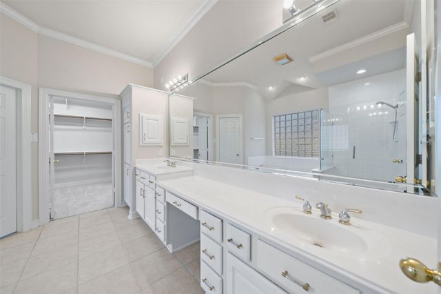 14415 Spring Mountain Drive, Tomball, TX 77377