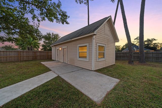 14415 Spring Mountain Drive, Tomball, TX 77377