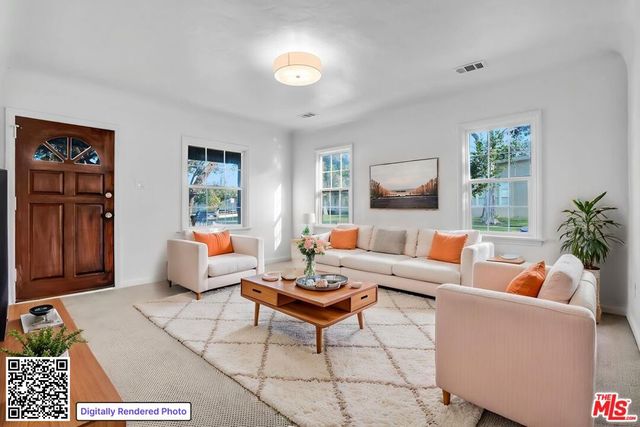 3305 Brayton Avenue, Signal Hill, CA 90755