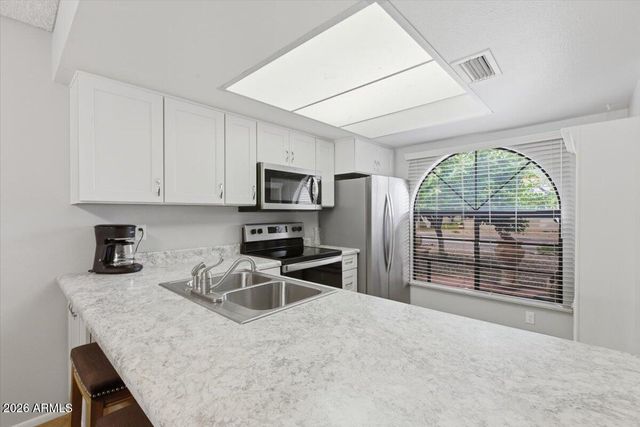 733 S 79TH Way, Mesa, AZ 85208