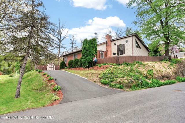 296 2nd Avenue, Kingston, NY 12401