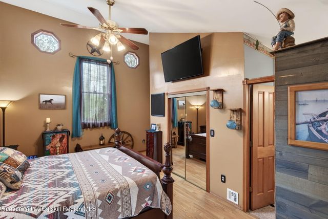 296 2nd Avenue, Kingston, NY 12401