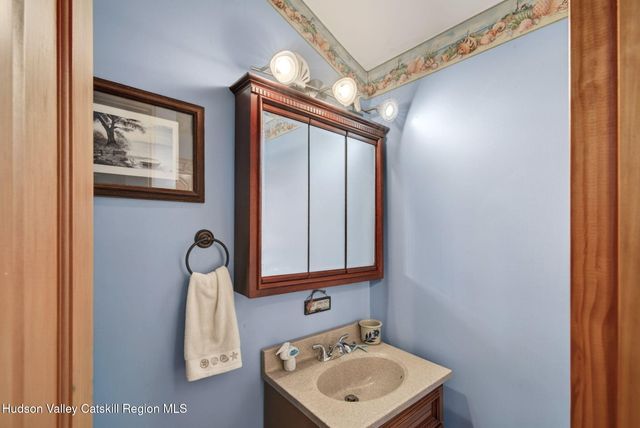 296 2nd Avenue, Kingston, NY 12401