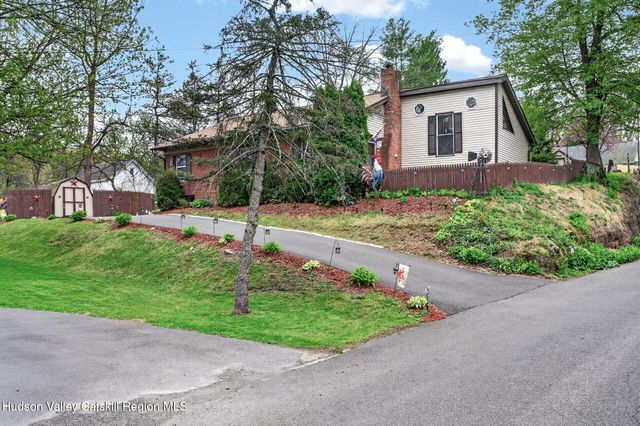 296 2nd Avenue, Kingston, NY 12401