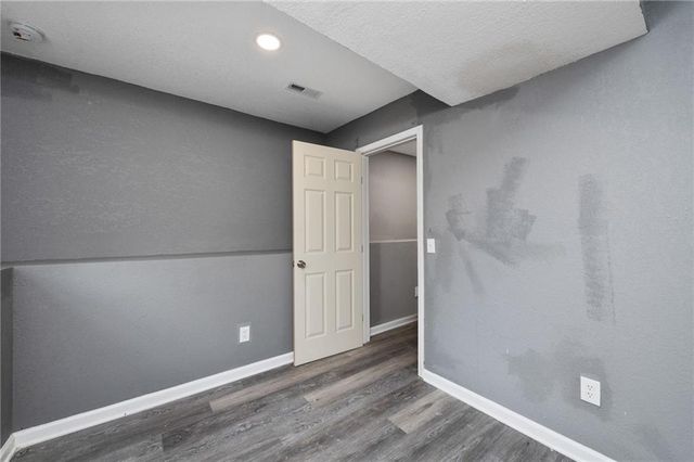 1418 HARDESTY Avenue, Kansas City, MO 64127