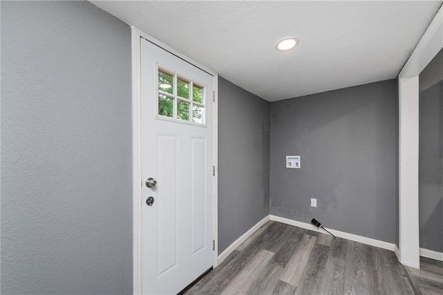 1418 HARDESTY Avenue, Kansas City, MO 64127