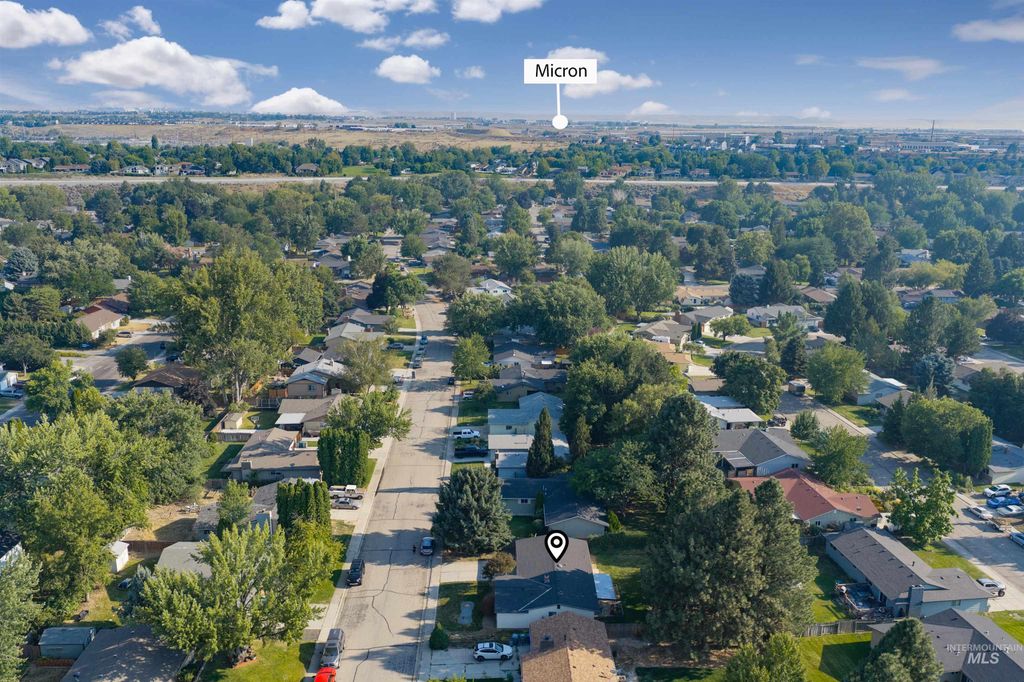 3593 S Ticonderoga, Boise, ID 83706 photo 2