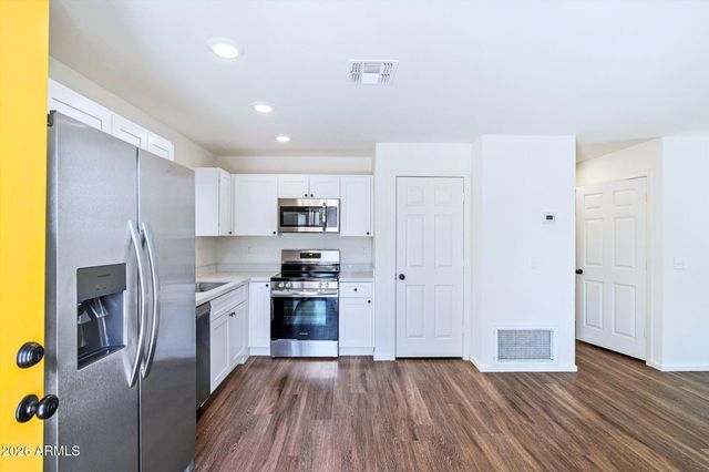 1106 E PAPAGO Street 1106B, Phoenix, AZ 85034